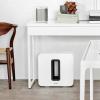 Sonos Sub: Γεμίστε τον χώρο με βαθύ, απύθμενο ήχο που σας επιτρέπει να ακούτε και να αισθάνεστε κάθε λεπτομέρεια.